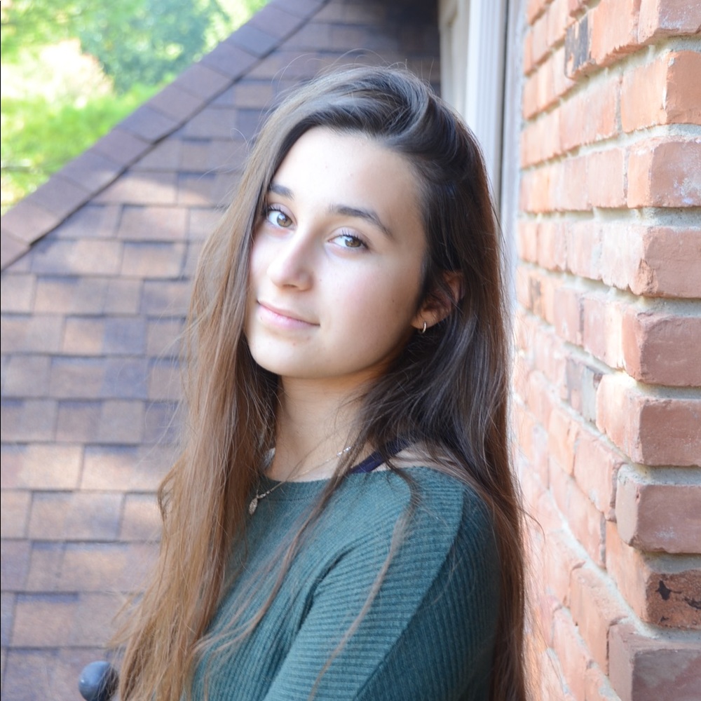 Meet your Posher, Izabella